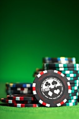 Mobile app interface showing live game lobby